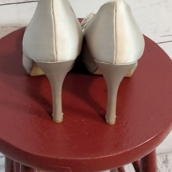 Pre-owned. "Audrey Brooke" woman's high heels 👠 - Picture 6 of 12